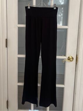 WAVERLES Women's Black Pull On High Waist Flare Leg Pants Size M NEW